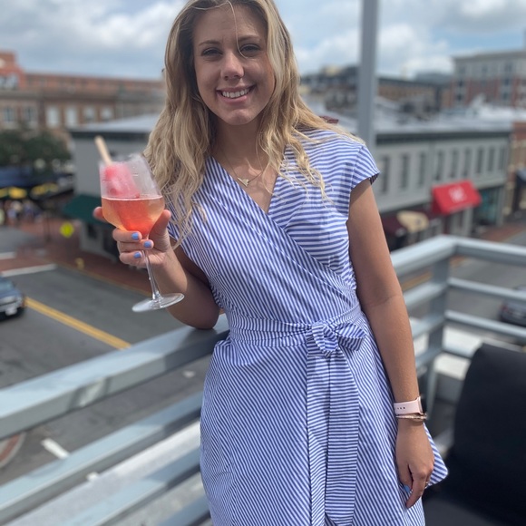 Meet your Posher, Haley - Picture 2 of 2